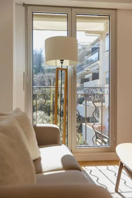 T2 Avec Terrasse. Residence Piscine/Parking Saint-Tropez Apartment
